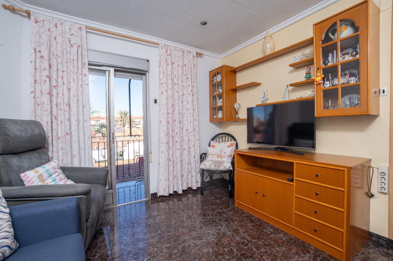 3 quarto Apartamento para venda em Elche / Elx - 94 900 € (Ref: 9449020)