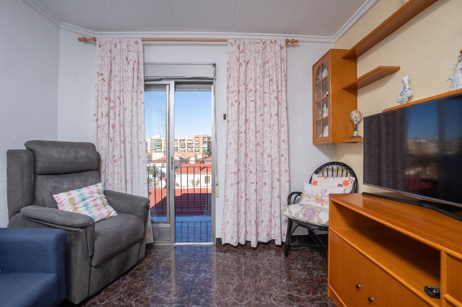 3 quarto Apartamento para venda em Elche / Elx - 94 900 € (Ref: 9449020)