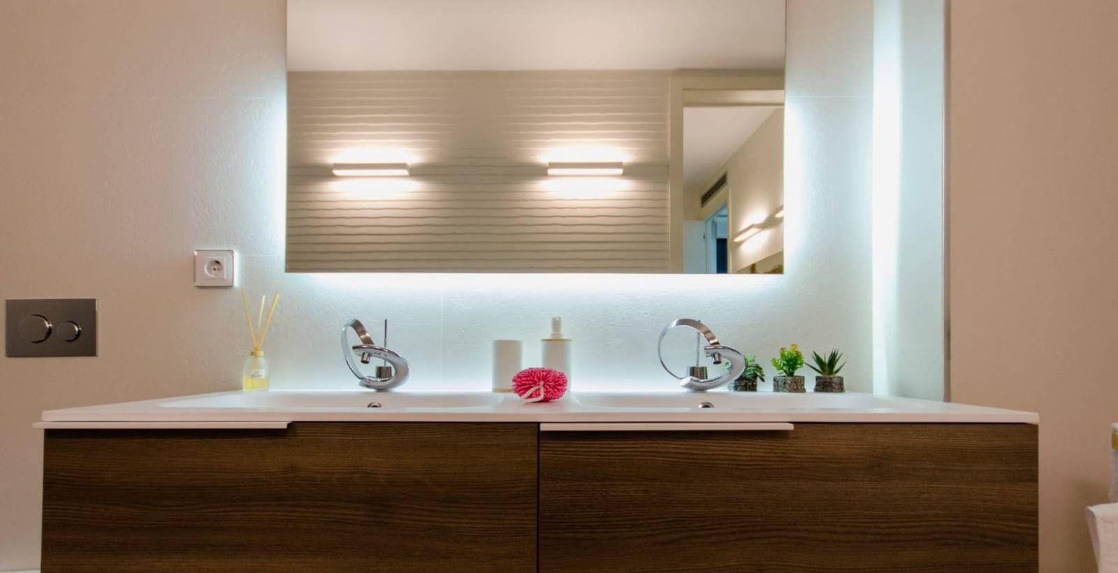 4 bedroom Villa for sale in Campoamor - € 1,195,000 (Ref: 9449030)