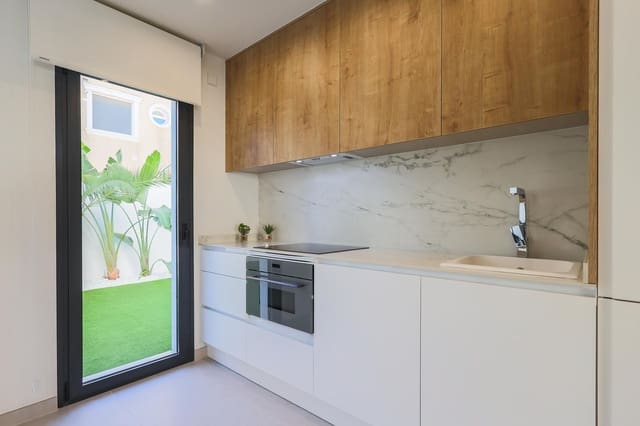 3 quarto Moradia para venda em Villamartín - Las Filipinas, Orihuela - 590 000 € (Ref: 9450218)