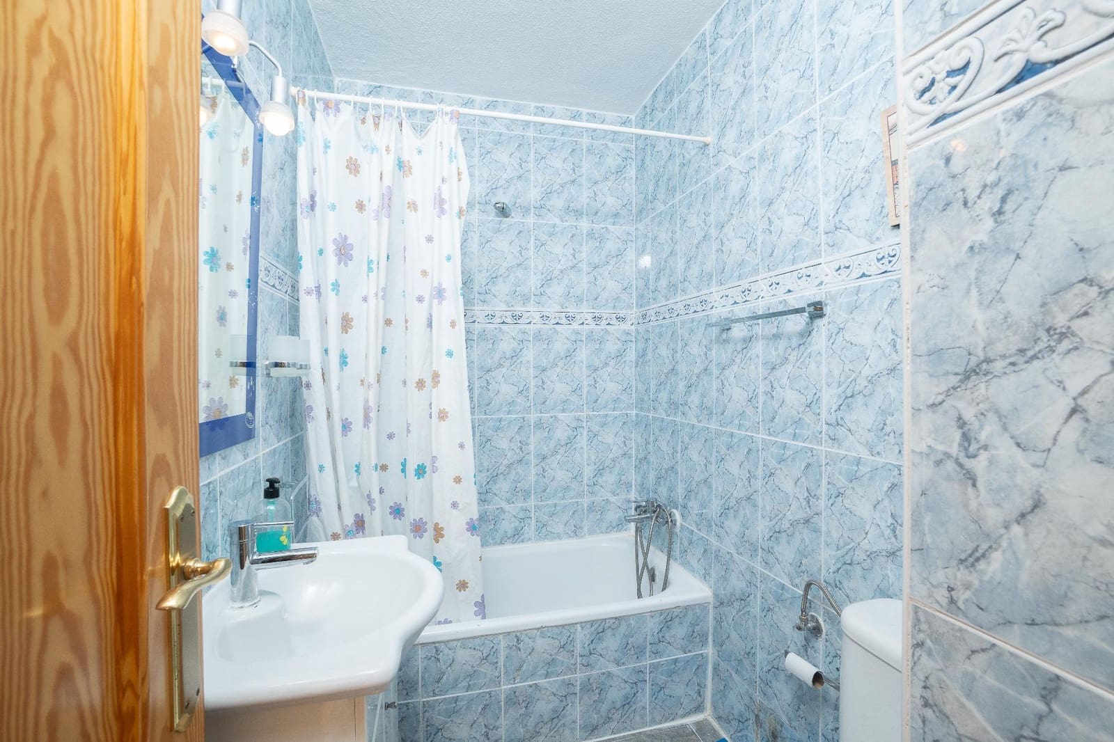 3 soveværelse Lejlighed til salg i Alicante by - € 125.000 (Ref: 9452076)