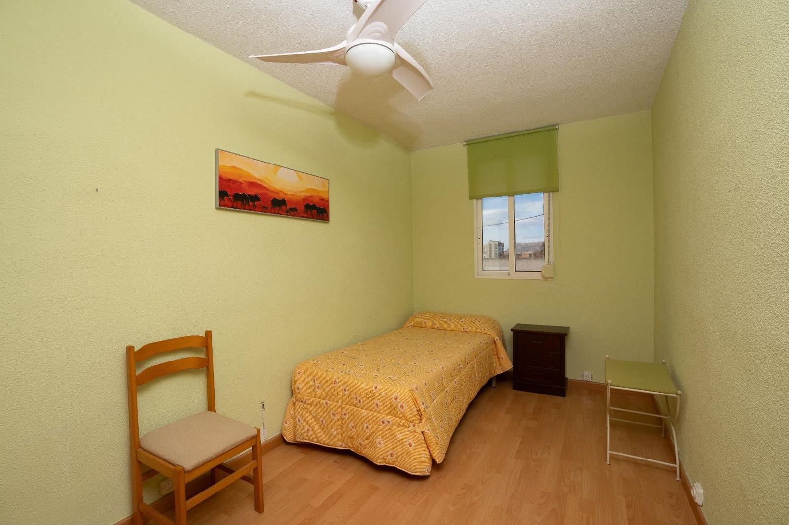 3 soveværelse Lejlighed til salg i Alicante by - € 125.000 (Ref: 9452076)