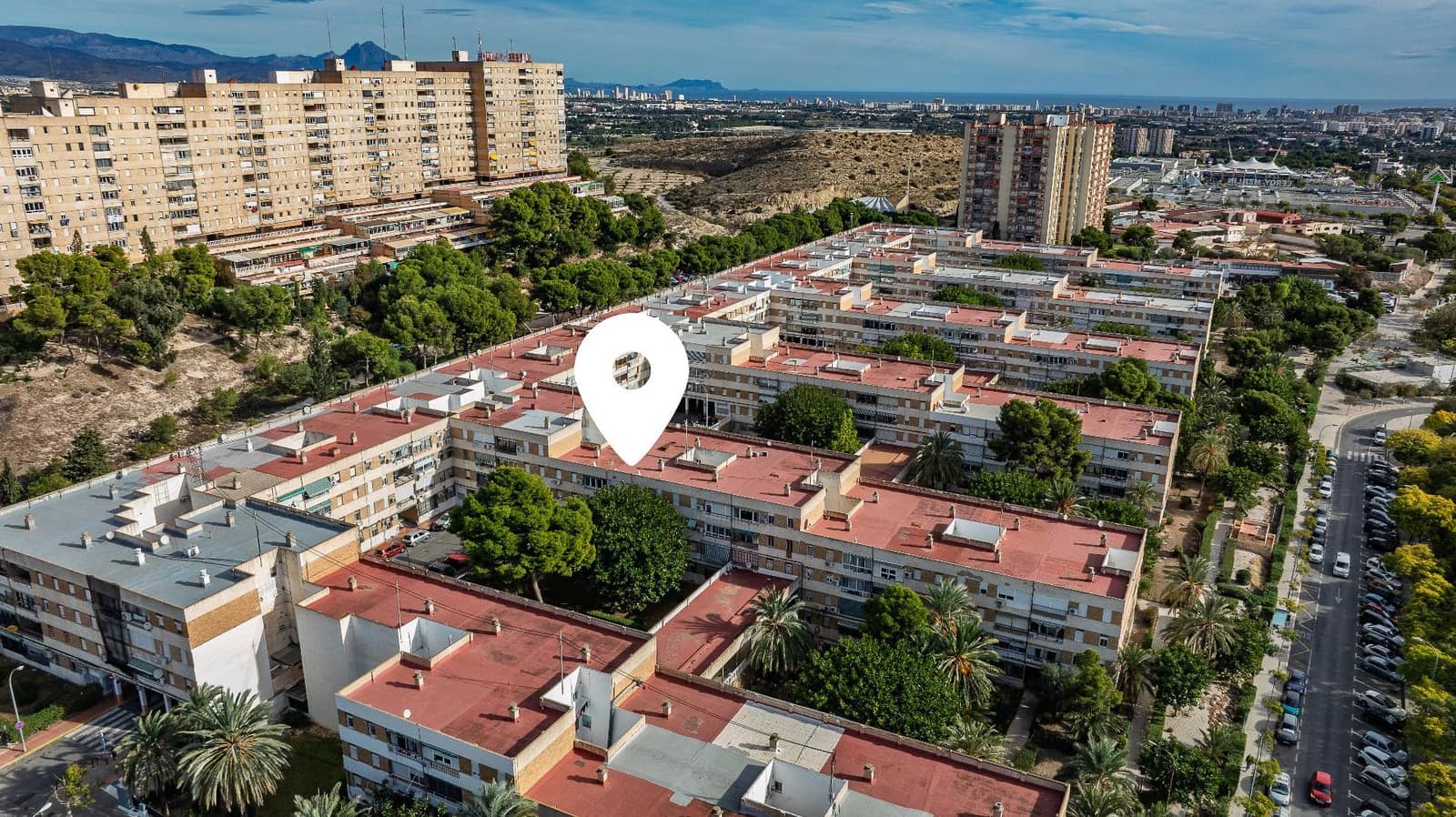 3 soveværelse Lejlighed til salg i Alicante by - € 125.000 (Ref: 9452076)