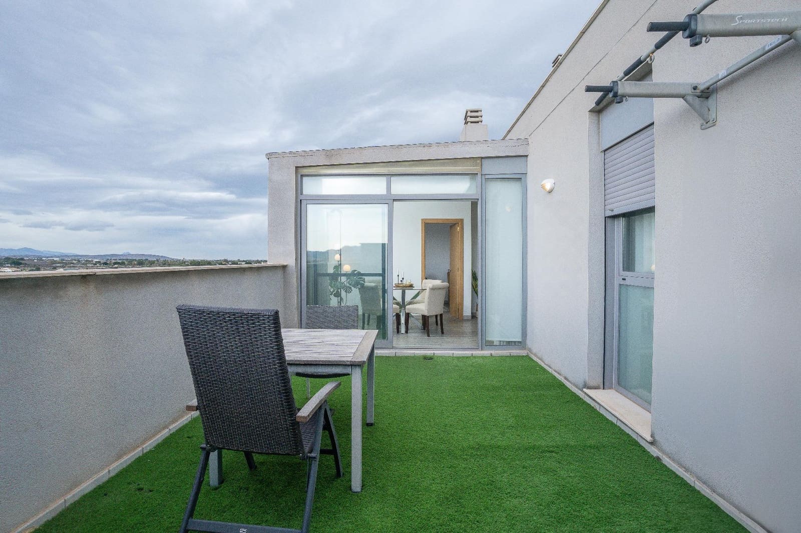 3 Zimmer Penthouse zu verkaufen in Elche / Elx - 298.000 € (Ref: 9456193)