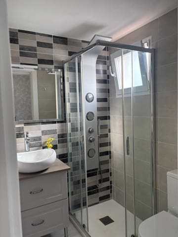 3 quarto Apartamento para arrendar em Gran Alacant, Santa Pola com piscina - 1 200 € (Ref: 9462024)