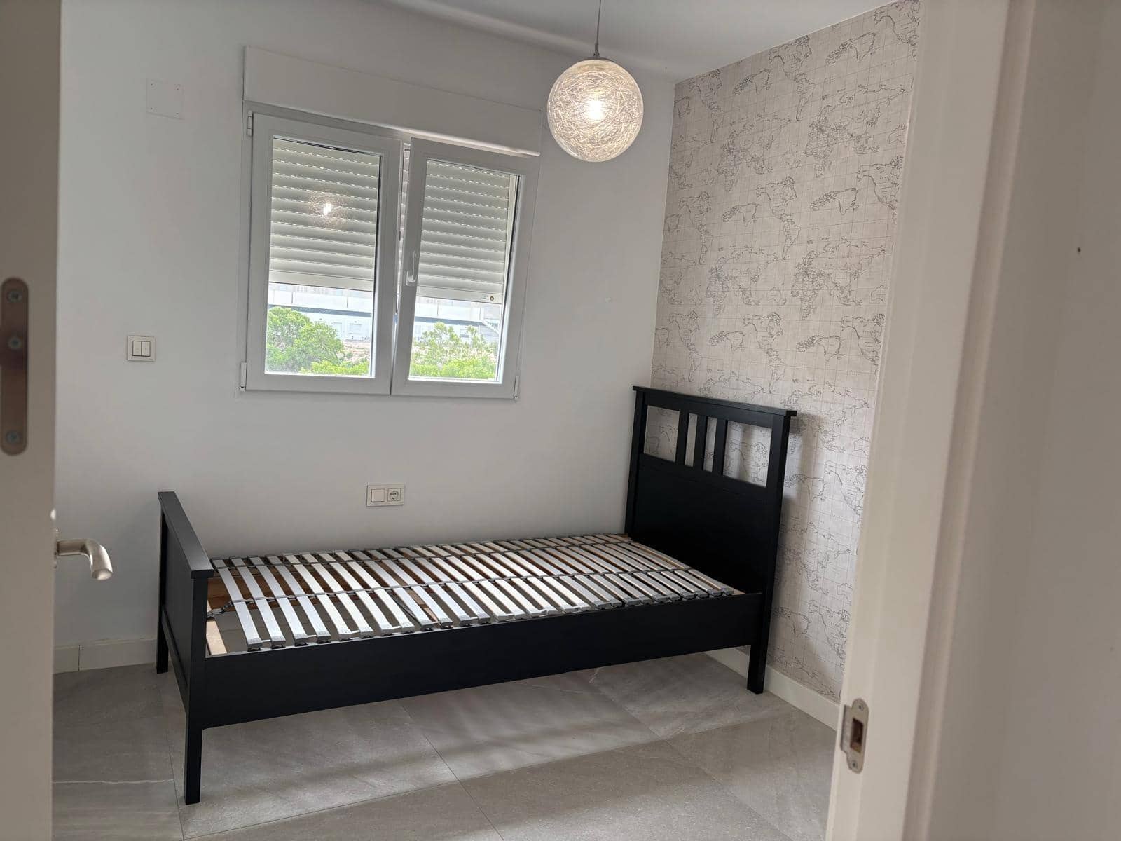 3 quarto Apartamento para arrendar em Gran Alacant com piscina - 1 200 € (Ref: 9462024)