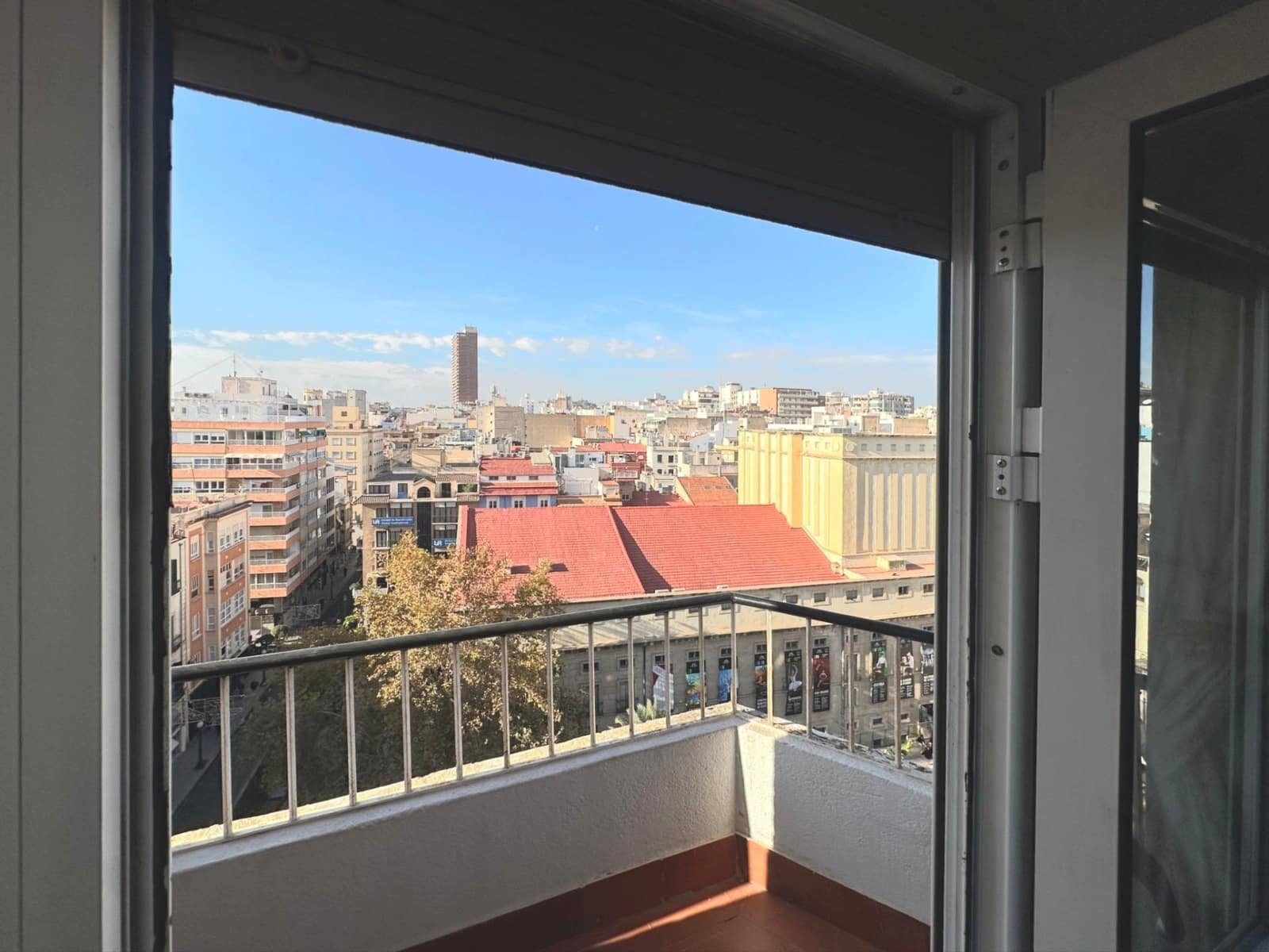 4 camera da letto Appartamento da affittare in Alicante citta - 1.400 € (Rif: 9465593)