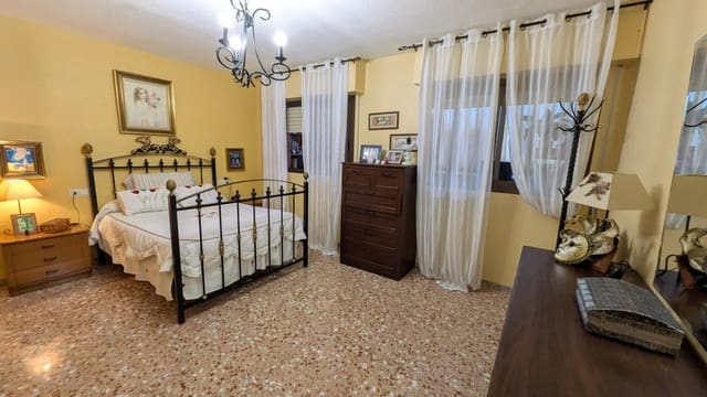 3 sovrum Lägenhet till salu i Carolinas Bajas, Alicante stad - 189 000 € (Ref: 9465594)