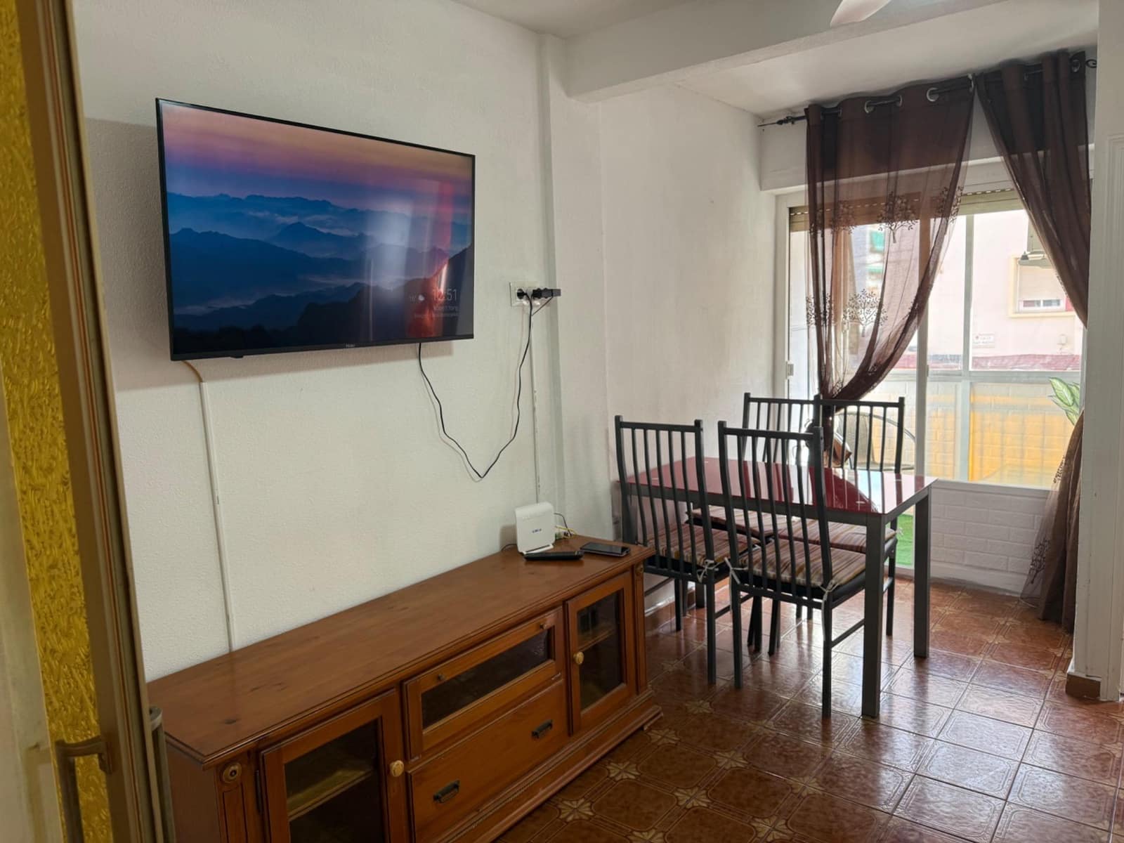 3 soverom Leilighet til leie i Alicante by - € 950 (Ref: 9470361)