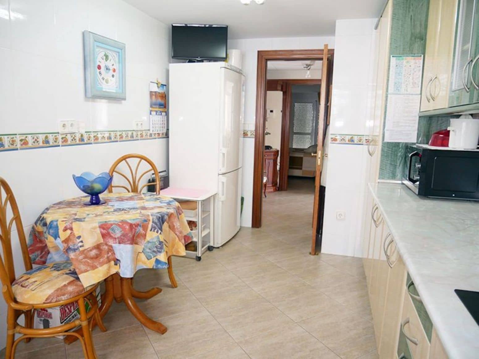 Piso de 2 habitaciones en Benidorm en alquiler - 1.990 € (Ref: 9470982)