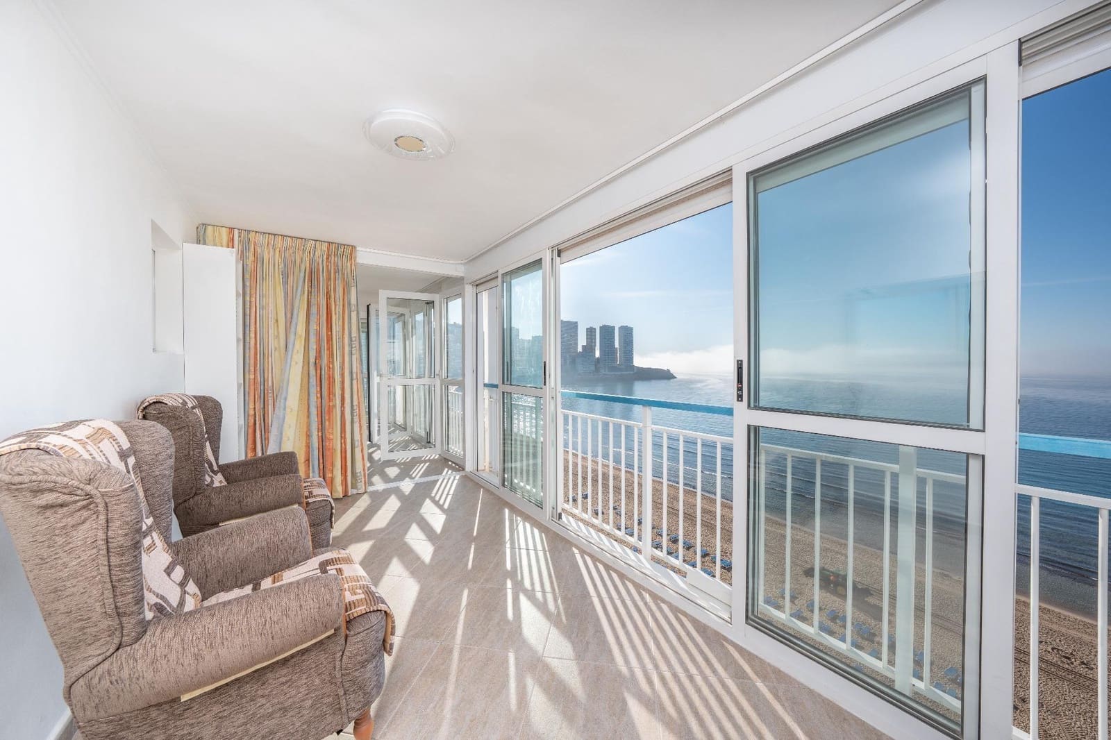 2 bedroom Flat for rent in Benidorm - € 1,790 (Ref: 9470982)