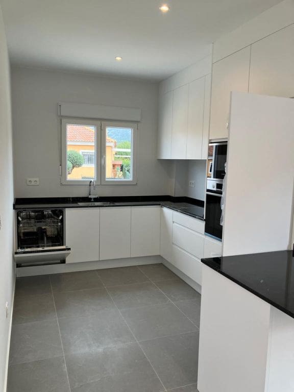 2 bedroom Villa for sale in La Romana with pool - € 220,000 (Ref: 9475514)