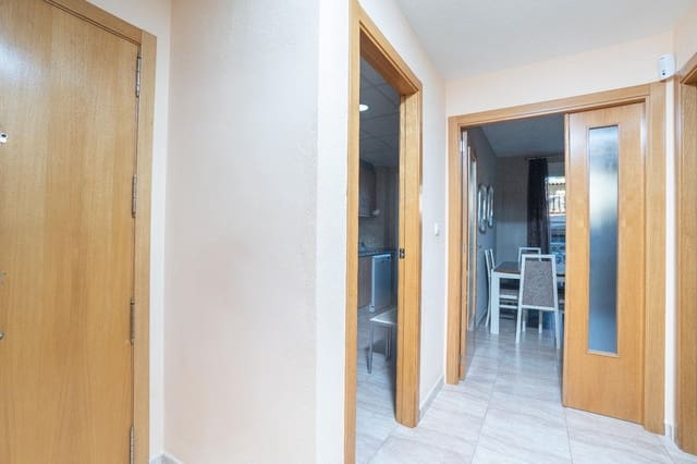 3 bedroom Flat for sale in Monóvar / Monóver with garage - € 120,000 (Ref: 9476094)