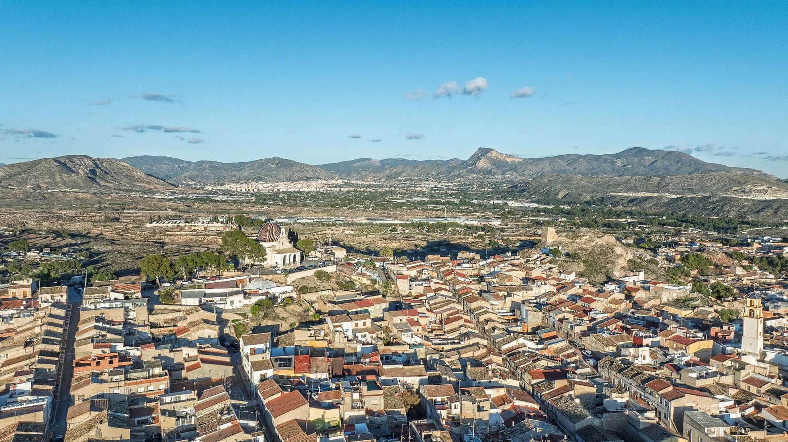 3 slaapkamer Flat te koop in Monovar / Monover met garage - € 120.000 (Ref: 9476094)