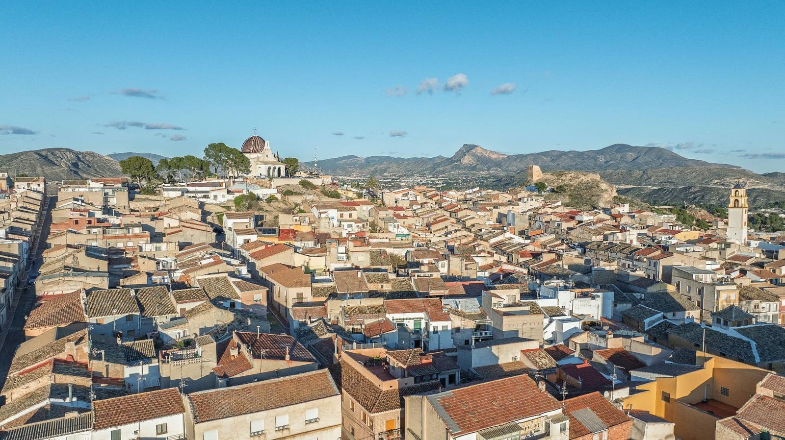 3 slaapkamer Flat te koop in Monovar / Monover met garage - € 120.000 (Ref: 9476094)