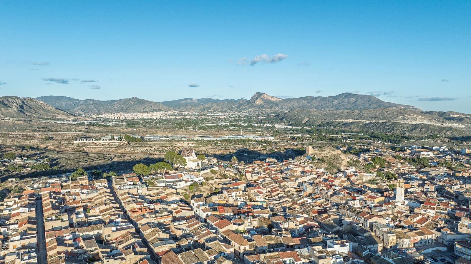 3 slaapkamer Flat te koop in Monovar / Monover met garage - € 120.000 (Ref: 9476094)