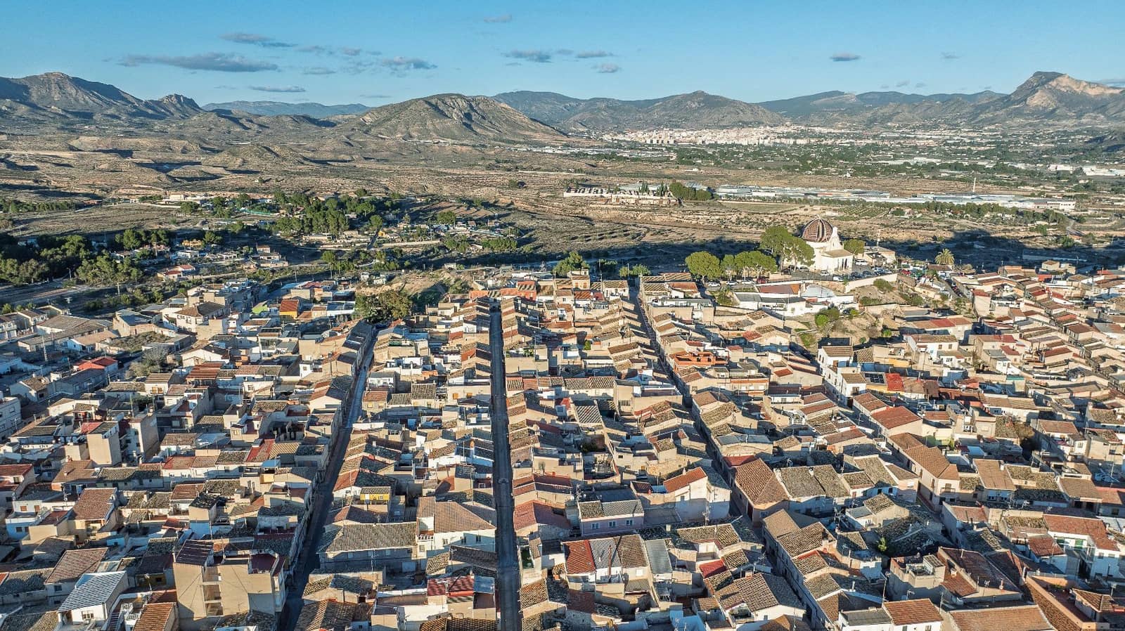 3 slaapkamer Flat te koop in Monovar / Monover met garage - € 120.000 (Ref: 9476094)