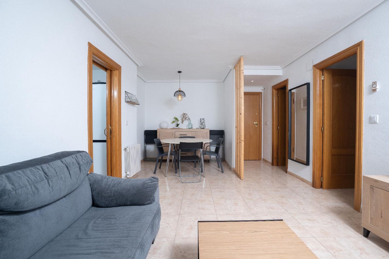 2 soveværelse Lejlighed til salg i Playa de San Juan med swimmingpool - € 289.000 (Ref: 9482013)