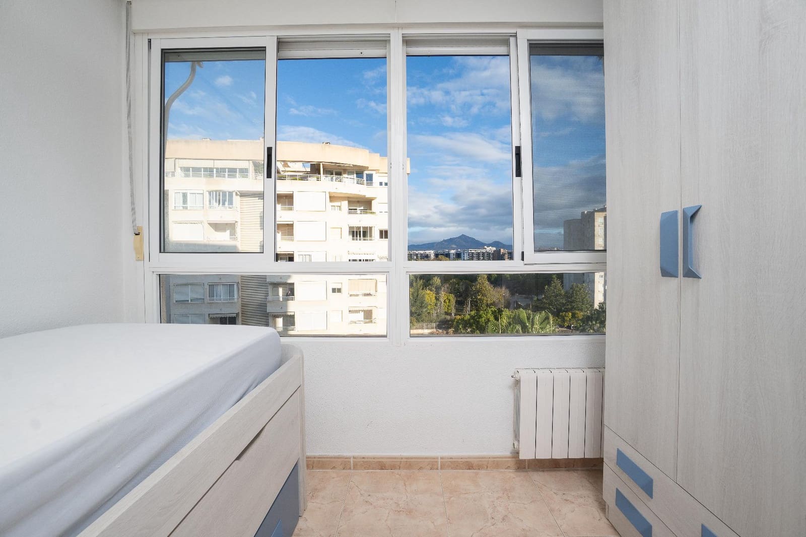 2 soveværelse Lejlighed til salg i Playa de San Juan med swimmingpool - € 289.000 (Ref: 9482013)
