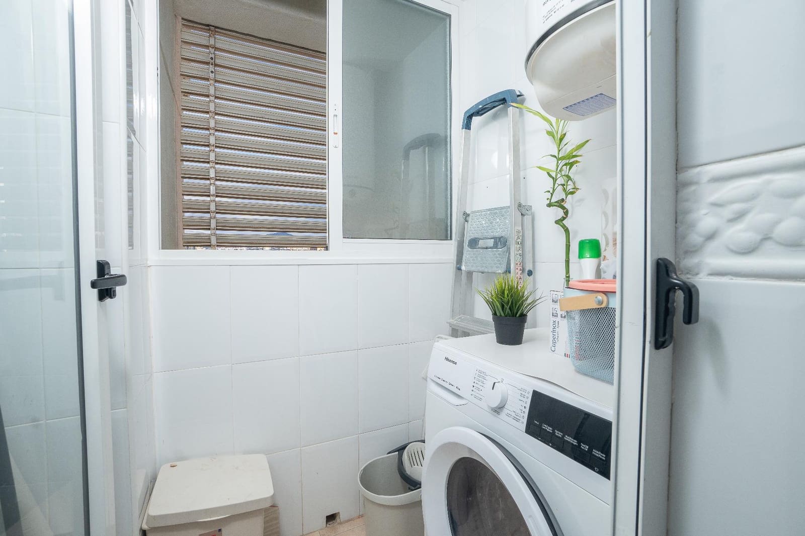 2 soveværelse Lejlighed til salg i Playa de San Juan med swimmingpool - € 289.000 (Ref: 9482013)