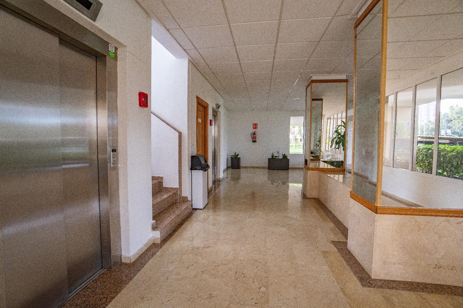 2 soveværelse Lejlighed til salg i Playa de San Juan med swimmingpool - € 289.000 (Ref: 9482013)