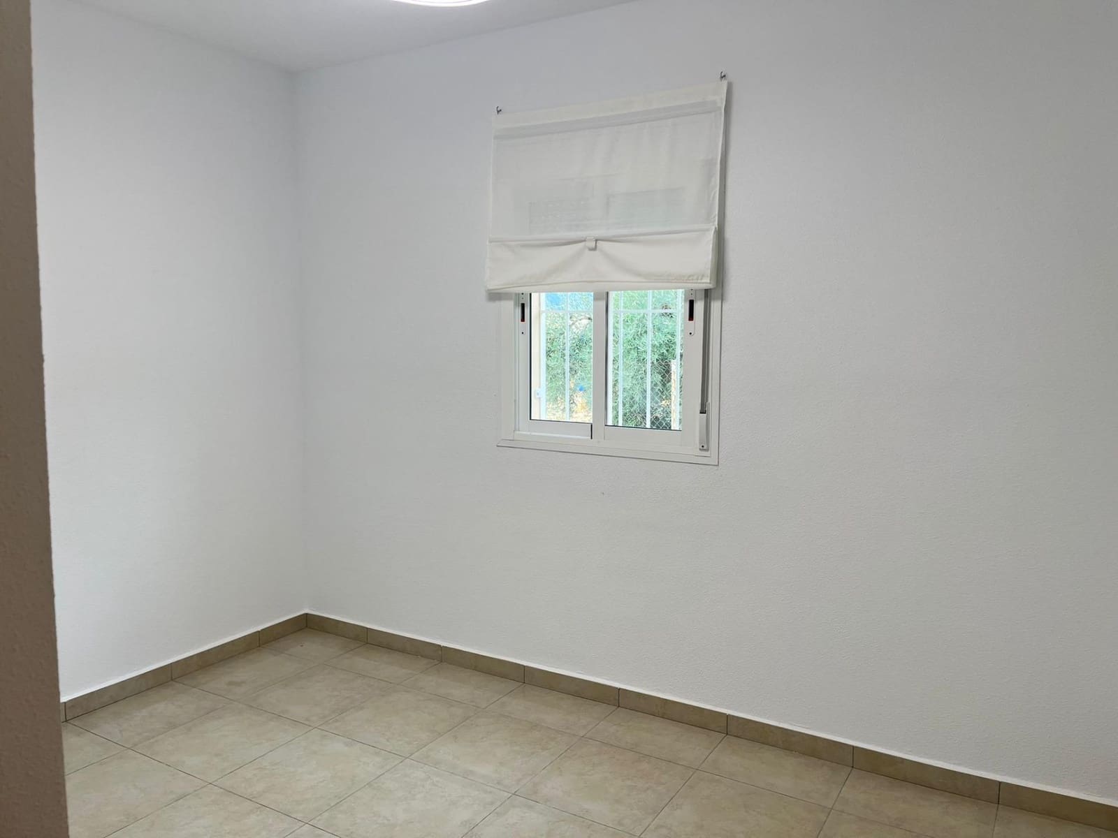 3 bedroom Villa for rent in Busot with pool garage - € 1,600 (Ref: 9491289)