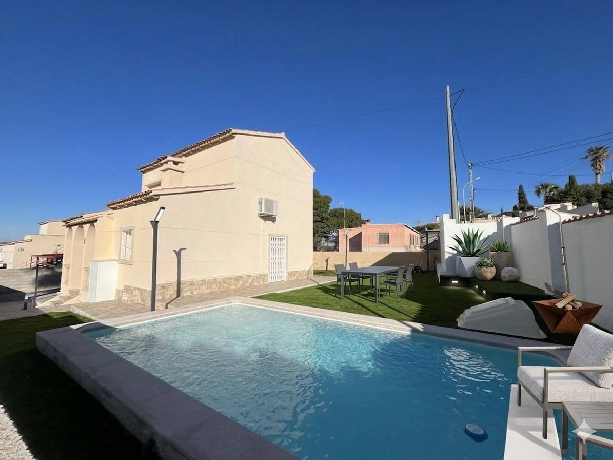 3 bedroom Villa for rent in Busot with pool garage - € 1,600 (Ref: 9491289)