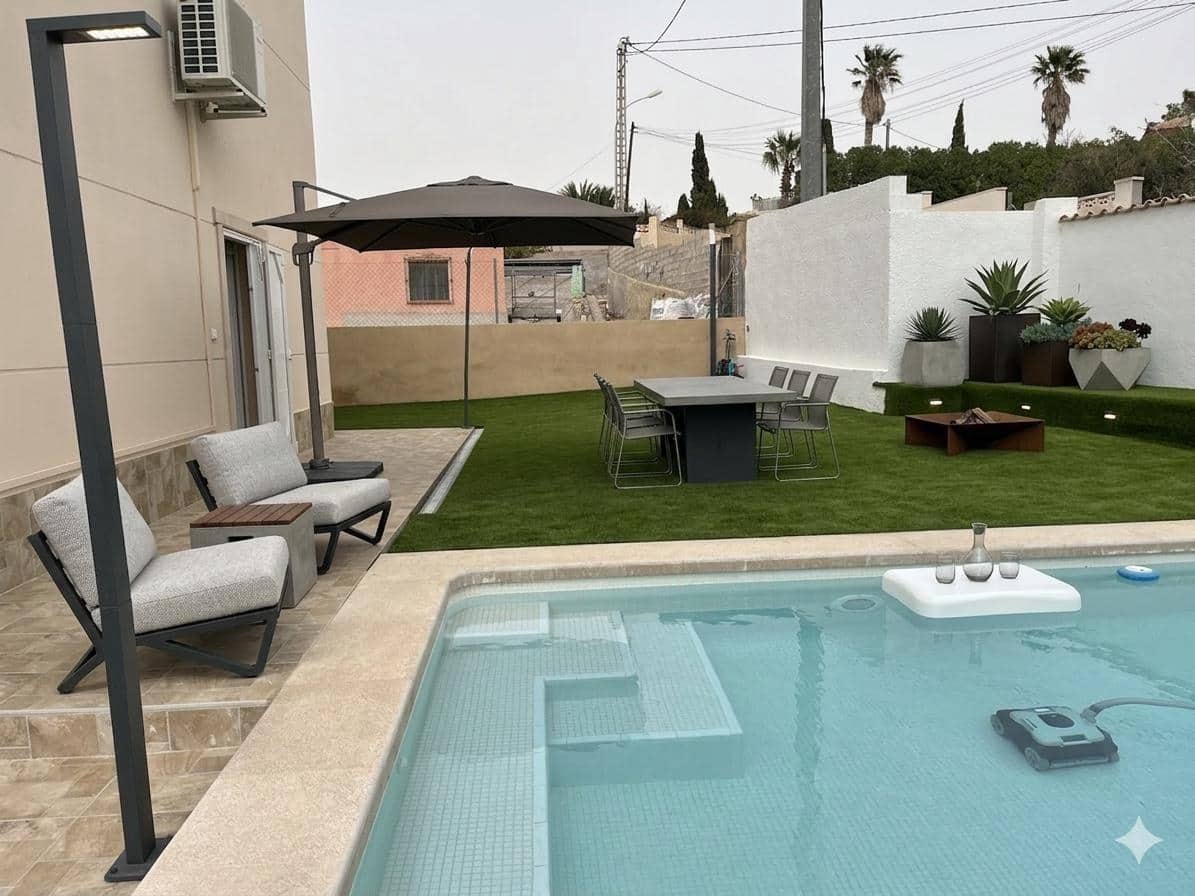 3 bedroom Villa for rent in Busot with pool garage - € 1,600 (Ref: 9491289)