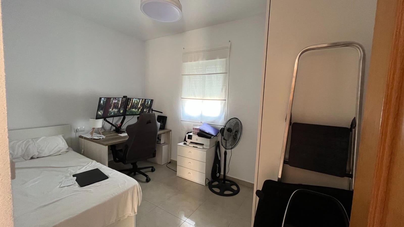 3 bedroom Villa for rent in Busot with pool garage - € 1,900 (Ref: 9491289)