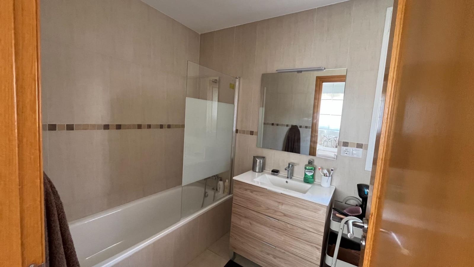 3 bedroom Villa for rent in Busot with pool garage - € 1,900 (Ref: 9491289)