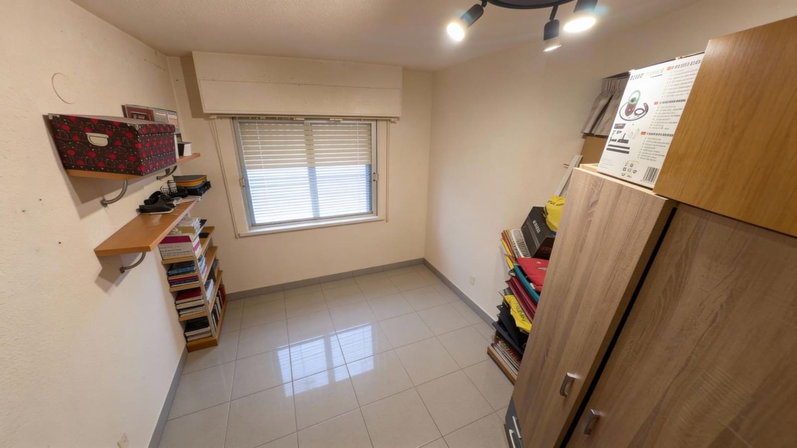 4 bedroom Flat for sale in Biar - € 84,900 (Ref: 9497150)