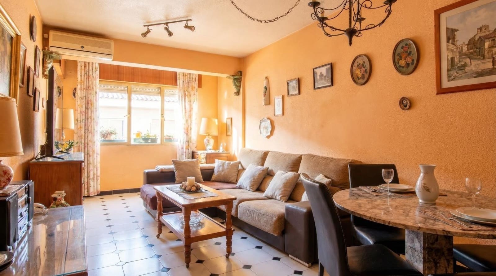 4 bedroom Flat for sale in Biar - € 84,900 (Ref: 9497150)