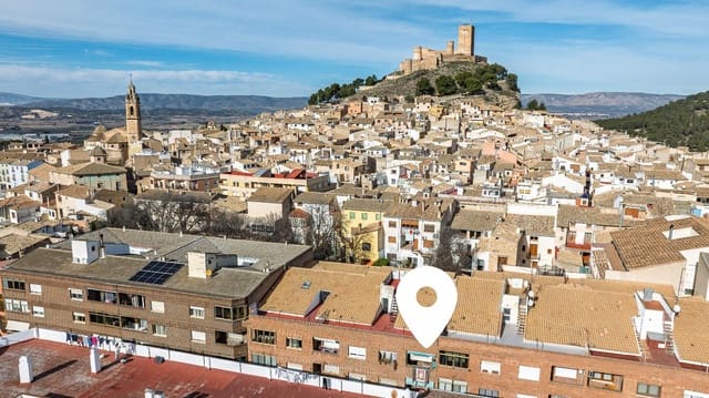 Piso de 4 habitaciones en Biar en venta - 84.900 € (Ref: 9497150)