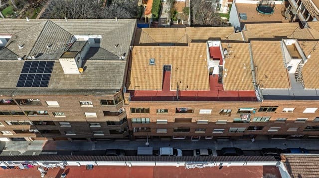 Piso de 4 habitaciones en Biar en venta - 84.900 € (Ref: 9497150)