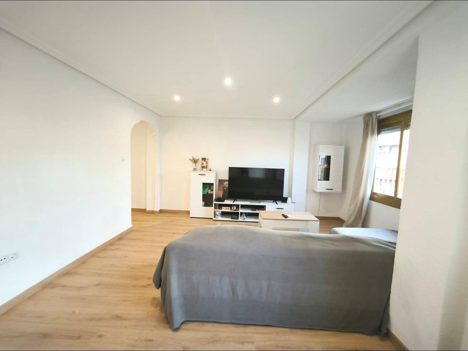 3 bedroom Flat for sale in Elche / Elx - € 109,000 (Ref: 9502227)