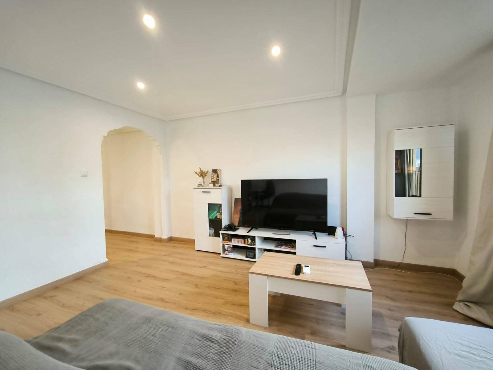 3 bedroom Flat for sale in Elche / Elx - € 109,000 (Ref: 9502227)