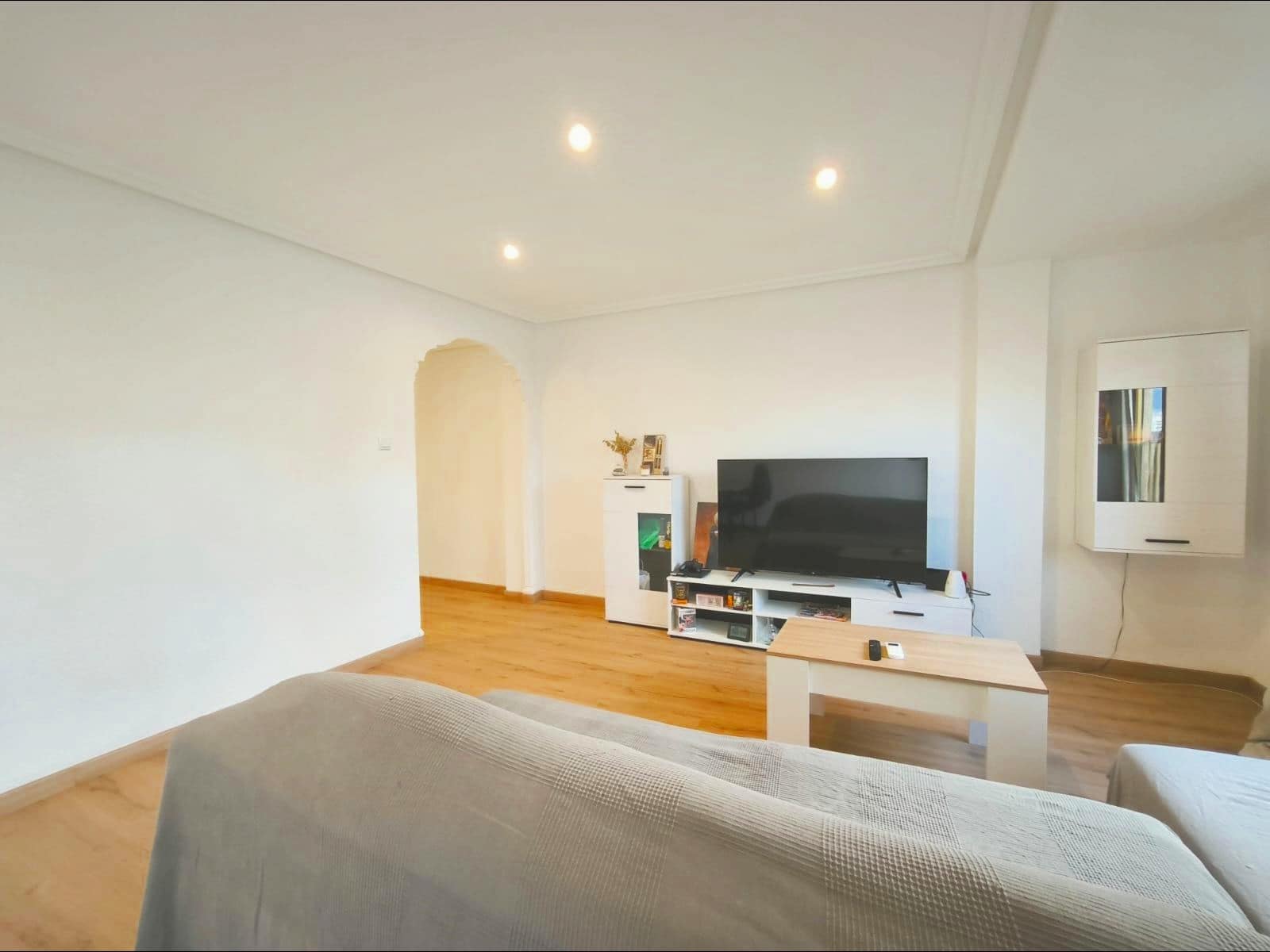 3 bedroom Flat for sale in Elche / Elx - € 109,000 (Ref: 9502227)