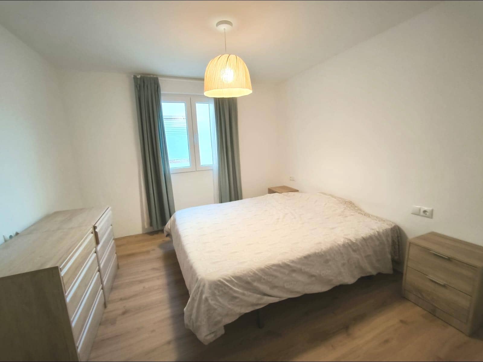 3 bedroom Flat for sale in Elche / Elx - € 109,000 (Ref: 9502227)