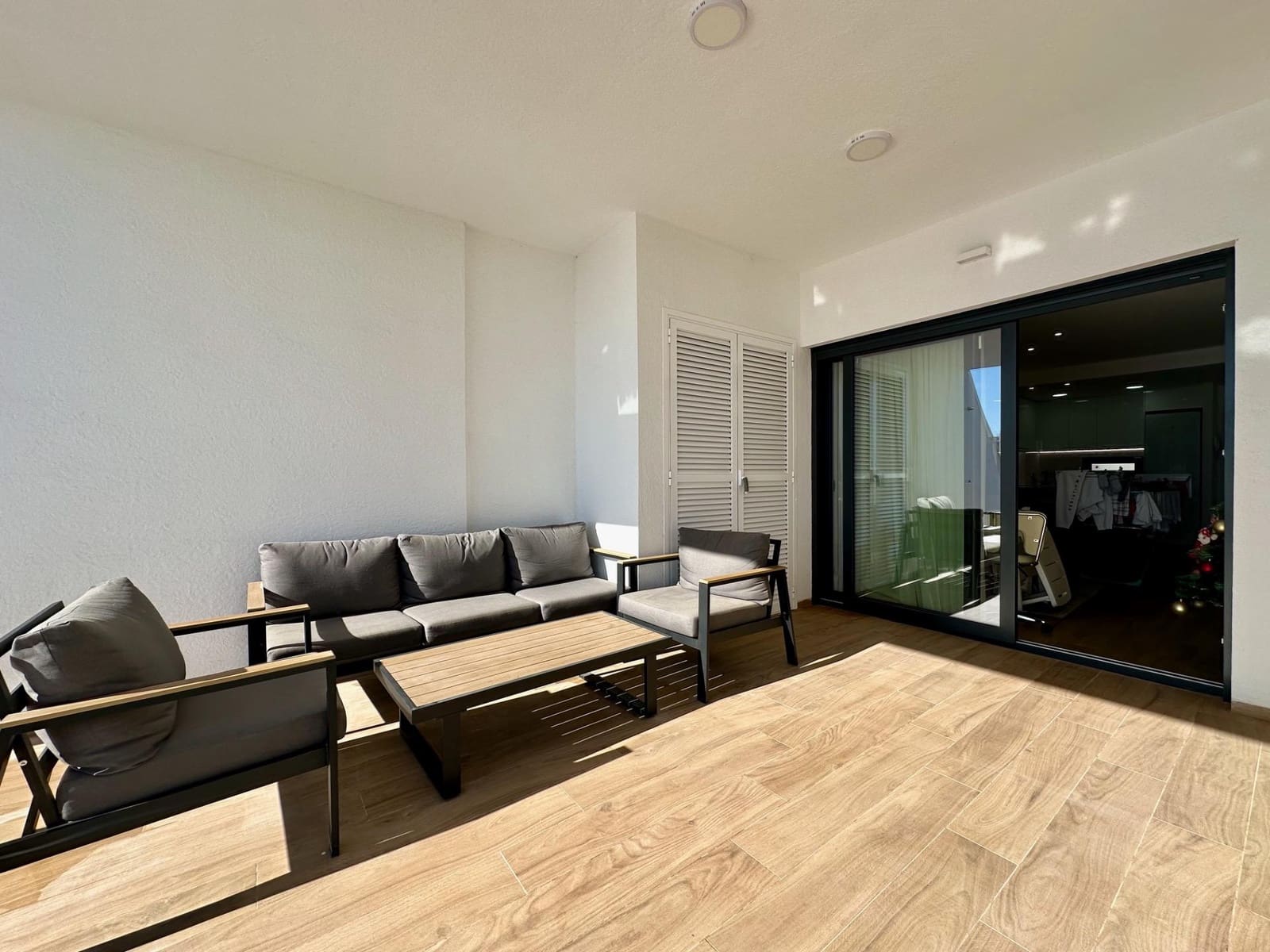 2 bedroom Apartment for rent in Finestrat with pool - € 1,850 (Ref: 9502228)