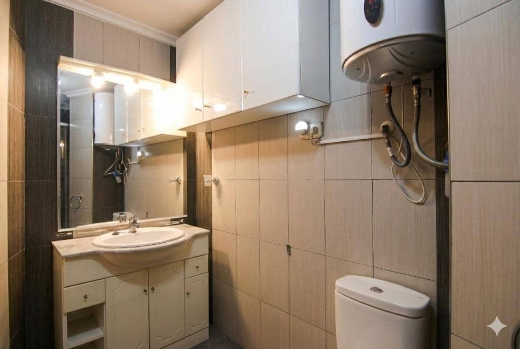 2 bedroom Apartment for sale in Benidorm - € 179,000 (Ref: 9508824)