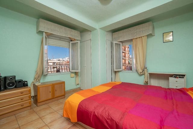 3 soveværelse Lejlighed til salg i Elche / Elx - € 129.900 (Ref: 9524251)