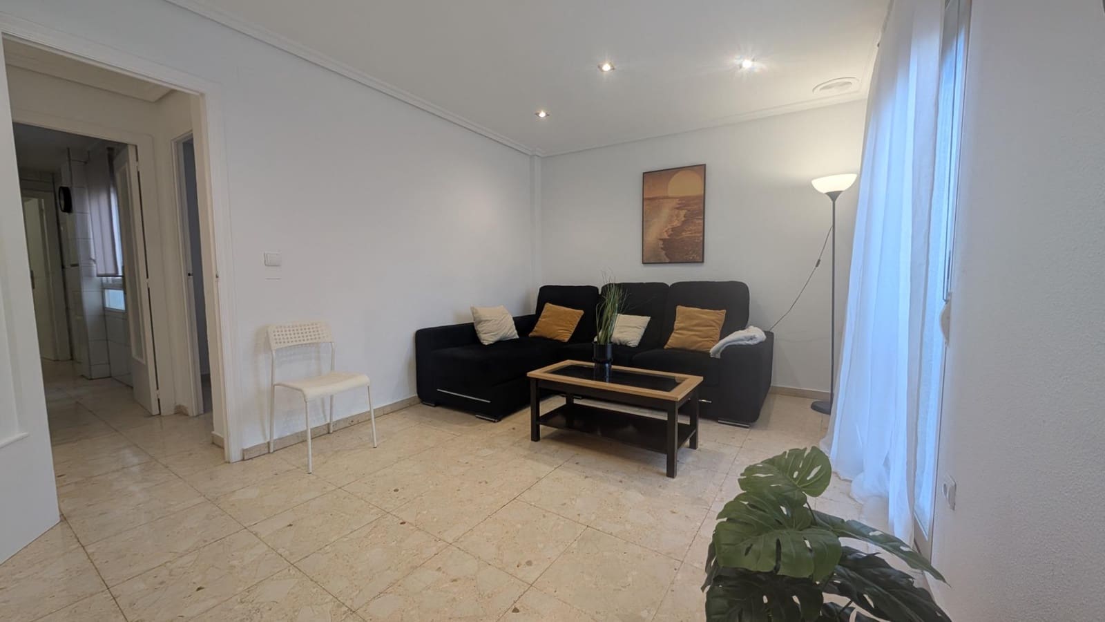 2 sypialnia Mieszkanie do wynajęcia w Elche / Elx - 700 € (Ref: 9524252)