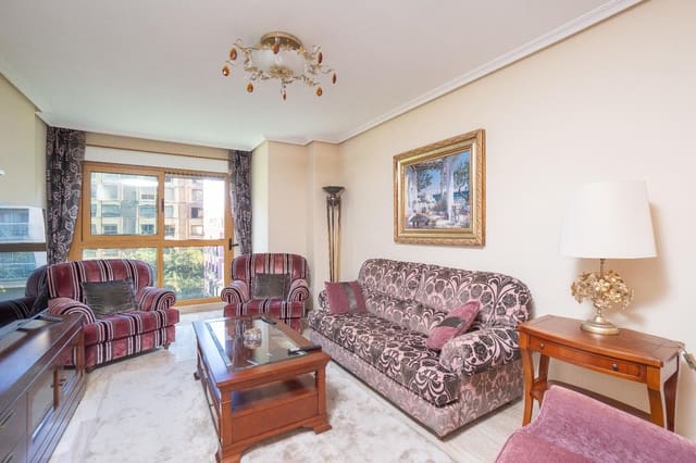 3 soveværelse Lejlighed til salg i Mercado, Alicante by med garage - € 550.000 (Ref: 9524253)