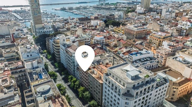 3 soveværelse Lejlighed til salg i Mercado, Alicante by med garage - € 550.000 (Ref: 9524253)