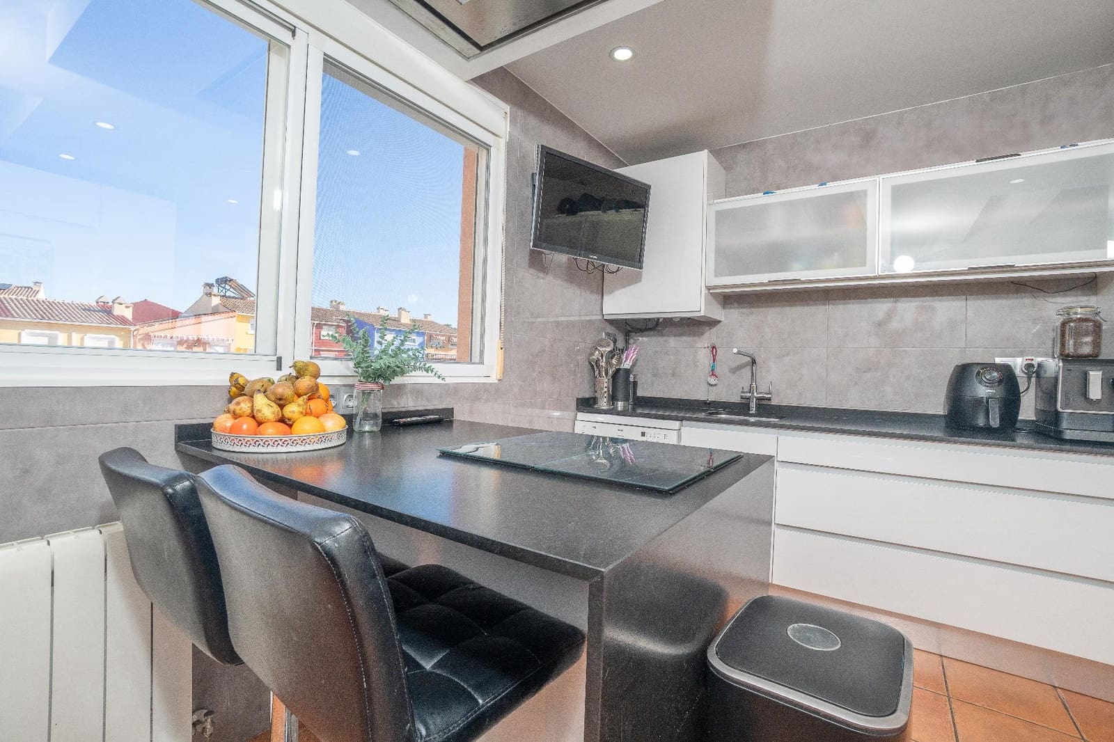 5 bedroom Penthouse for sale in Muchamiel / Mutxamel - € 330,000 (Ref: 9524255)