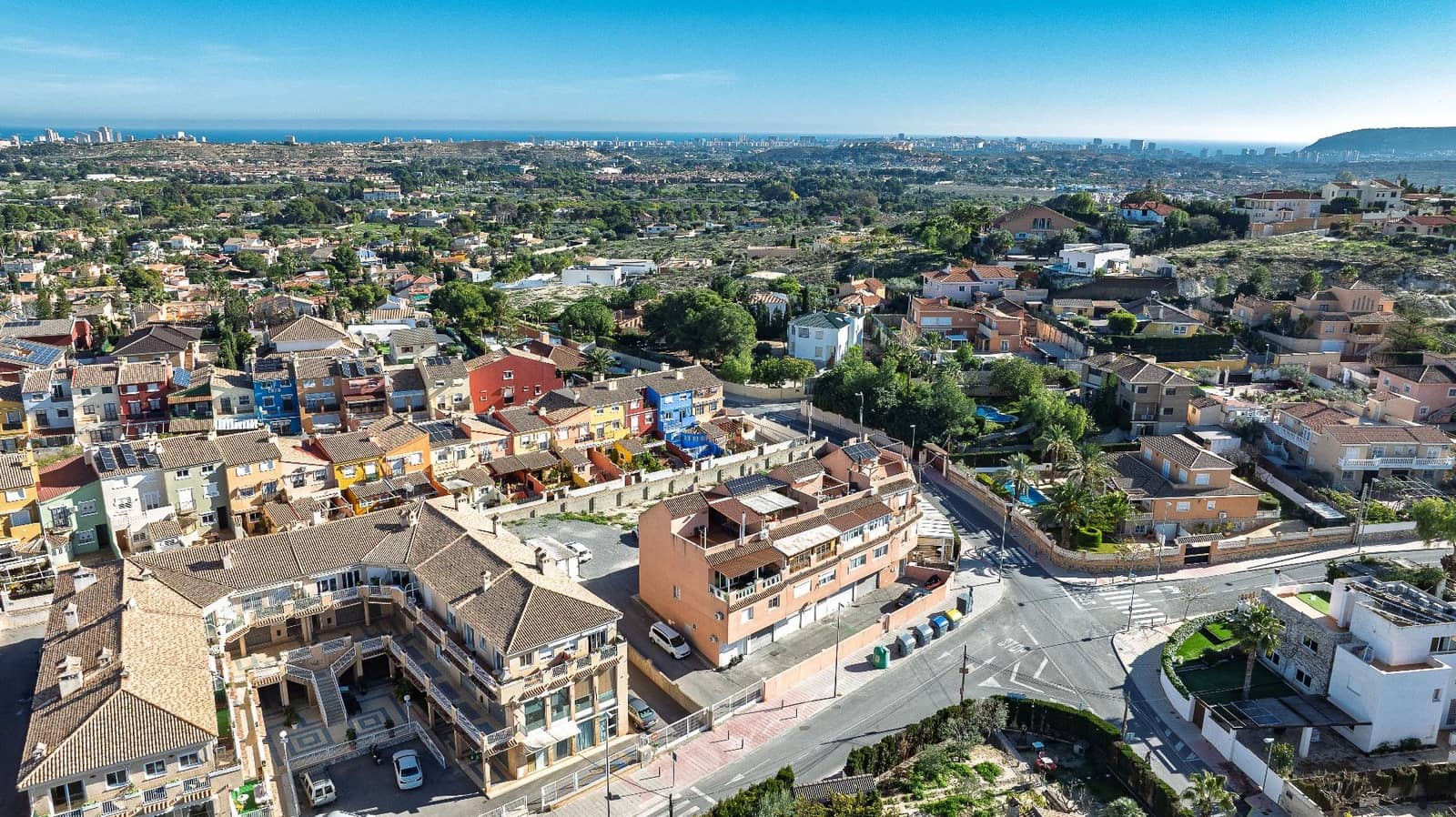 5 bedroom Penthouse for sale in Muchamiel / Mutxamel - € 330,000 (Ref: 9524255)