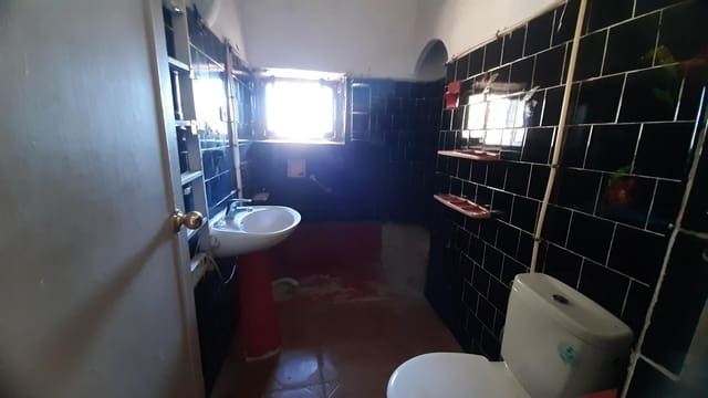 Chalet de 12 habitaciones en Dénia en venta - 817.000 € (Ref: 9533673)