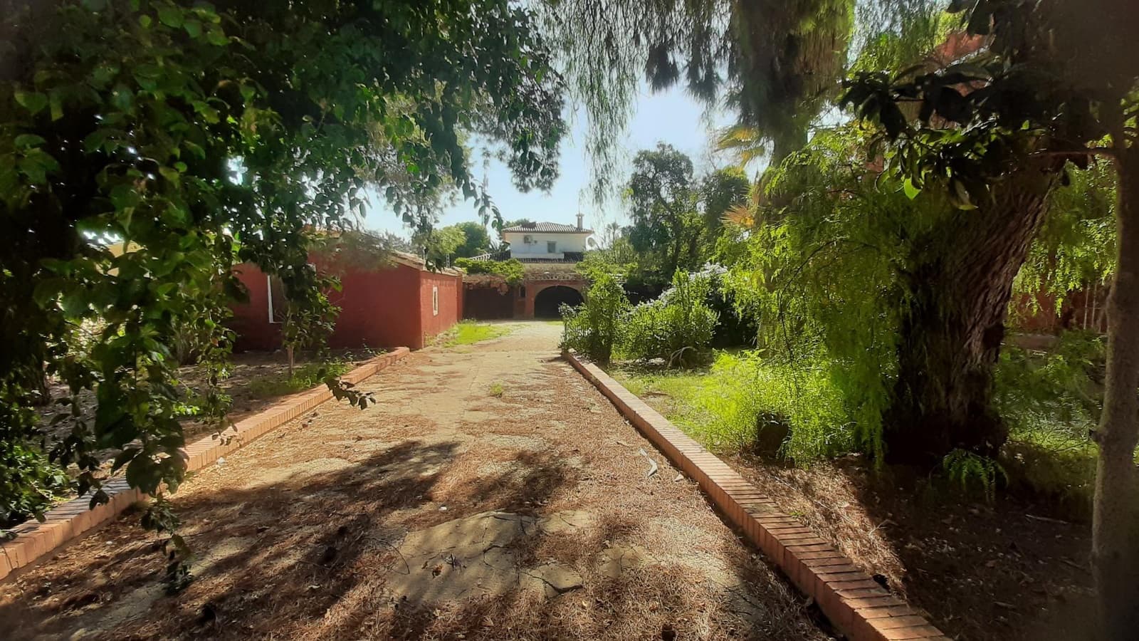 Chalet de 12 habitaciones en Dénia en venta - 817.000 € (Ref: 9533673)