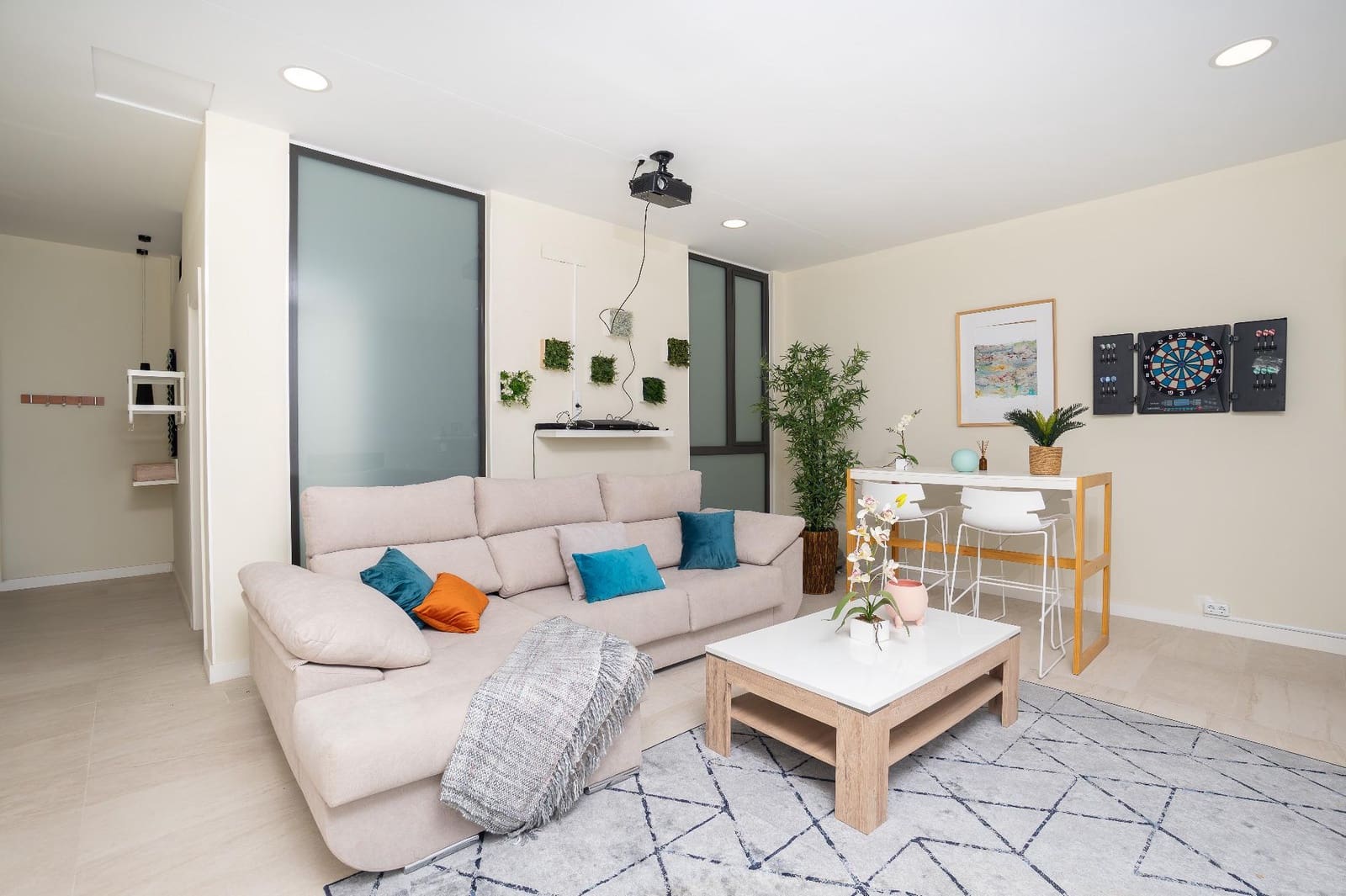 4 slaapkamer Rijtjeshuis te koop in Finestrat met zwembad - € 675.000 (Ref: 9533674)