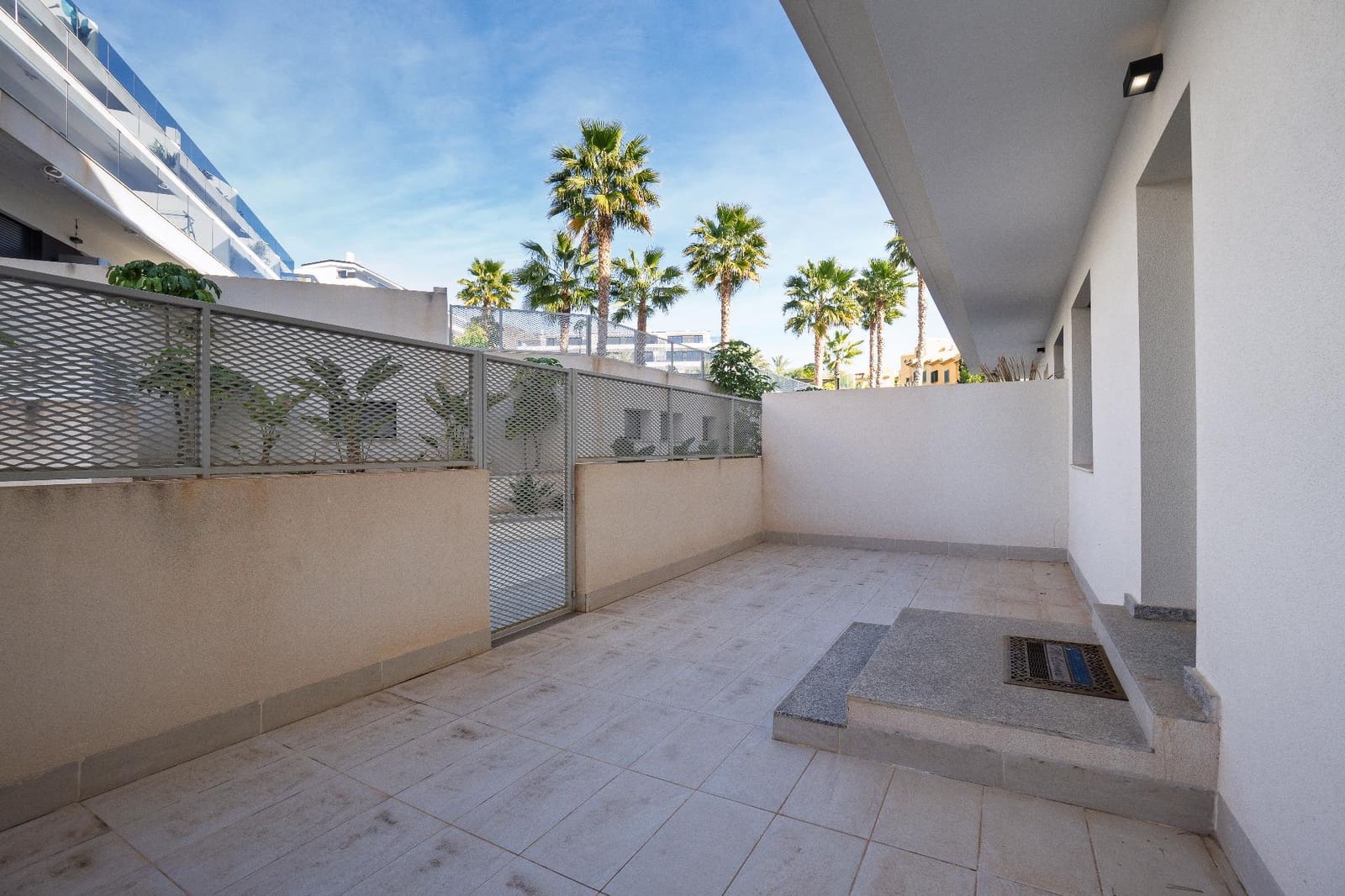 4 slaapkamer Rijtjeshuis te koop in Finestrat met zwembad - € 675.000 (Ref: 9533674)